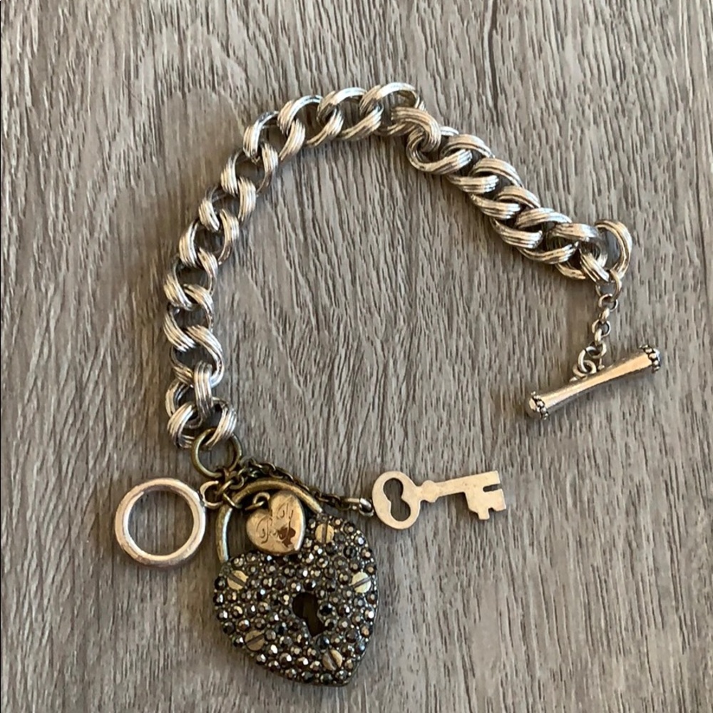 Betsey Johnson dangle bracelet